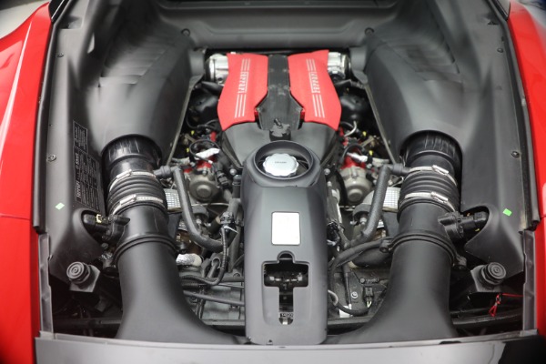 Used 2018 Ferrari 488 GTB for sale $399,900 at Alfa Romeo of Westport in Westport CT 06880 26