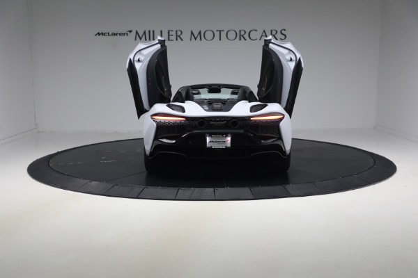New 2026 McLaren Artura Spider Vision for sale $337,400 at Alfa Romeo of Westport in Westport CT 06880 16