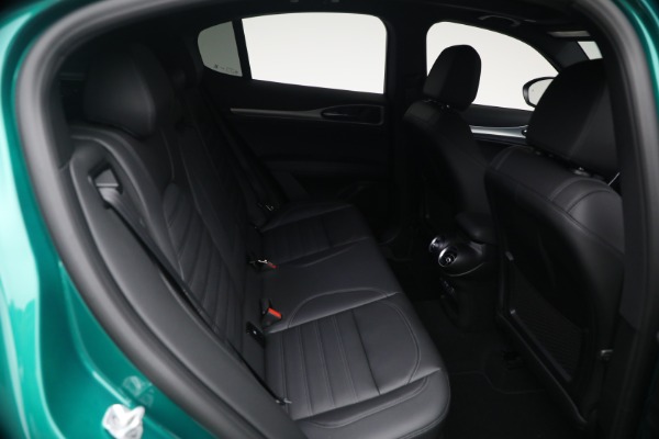 New 2026 Alfa Romeo Stelvio Veloce for sale $62,965 at Alfa Romeo of Westport in Westport CT 06880 18