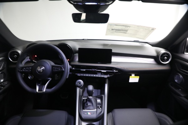New 2026 Alfa Romeo Tonale Veloce for sale $50,035 at Alfa Romeo of Westport in Westport CT 06880 22