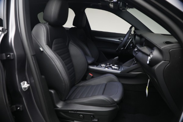 New 2026 Alfa Romeo Stelvio Veloce for sale $61,965 at Alfa Romeo of Westport in Westport CT 06880 14