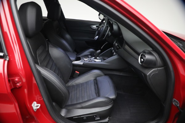 Used 2023 Alfa Romeo Giulia Veloce for sale $33,900 at Alfa Romeo of Westport in Westport CT 06880 14