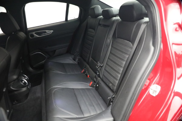 Used 2023 Alfa Romeo Giulia Veloce for sale $33,900 at Alfa Romeo of Westport in Westport CT 06880 20