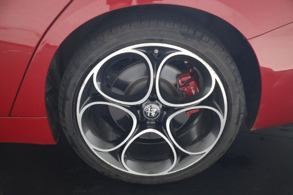 Used 2023 Alfa Romeo Giulia Veloce for sale $33,900 at Alfa Romeo of Westport in Westport CT 06880 23