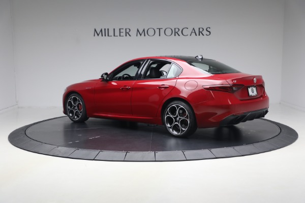 Used 2023 Alfa Romeo Giulia Veloce for sale $33,900 at Alfa Romeo of Westport in Westport CT 06880 4