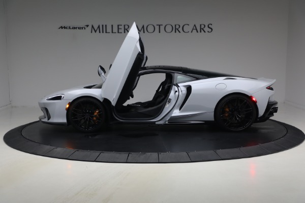 Used 2025 McLaren GTS Performance for sale $189,900 at Alfa Romeo of Westport in Westport CT 06880 13