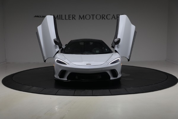 Used 2025 McLaren GTS Performance for sale $189,900 at Alfa Romeo of Westport in Westport CT 06880 19