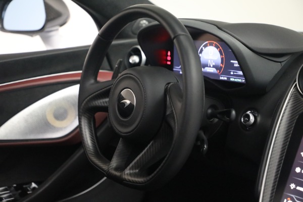 Used 2025 McLaren GTS Performance for sale $189,900 at Alfa Romeo of Westport in Westport CT 06880 27