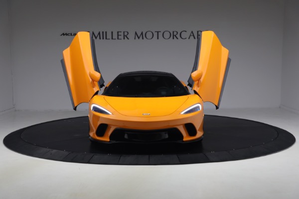 Used 2023 McLaren GT for sale $166,900 at Alfa Romeo of Westport in Westport CT 06880 13