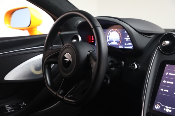 Used 2023 McLaren GT for sale $166,900 at Alfa Romeo of Westport in Westport CT 06880 22