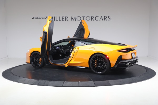 Used 2023 McLaren GT for sale $166,900 at Alfa Romeo of Westport in Westport CT 06880 28