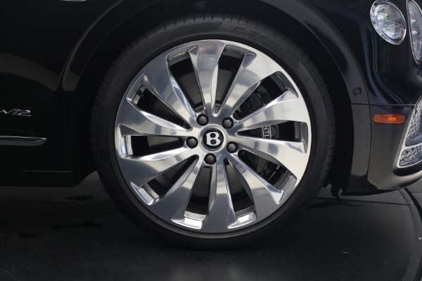 Used 2022 Bentley Flying Spur W12 for sale $195,900 at Alfa Romeo of Westport in Westport CT 06880 17