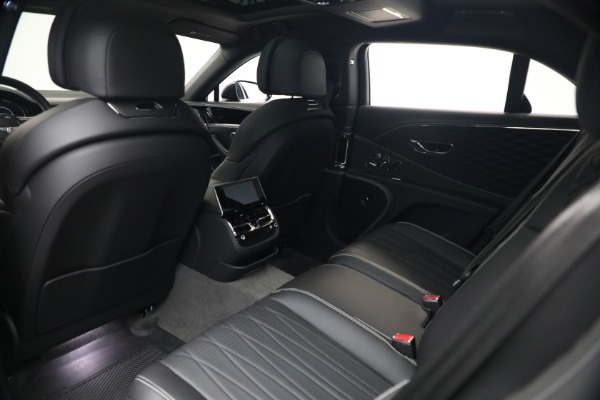 Used 2022 Bentley Flying Spur W12 for sale $195,900 at Alfa Romeo of Westport in Westport CT 06880 22