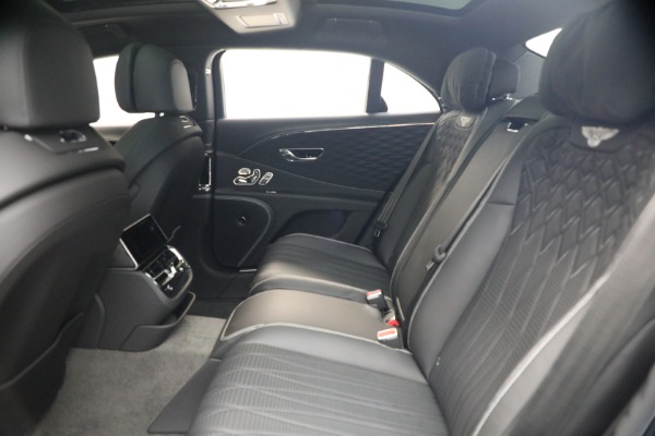 Used 2022 Bentley Flying Spur W12 for sale $195,900 at Alfa Romeo of Westport in Westport CT 06880 23