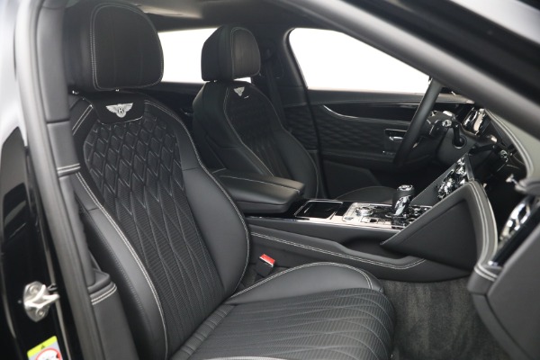 Used 2022 Bentley Flying Spur W12 for sale $195,900 at Alfa Romeo of Westport in Westport CT 06880 28