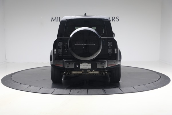 Used 2024 Land Rover Defender 110 V8 P525 for sale $84,900 at Alfa Romeo of Westport in Westport CT 06880 6