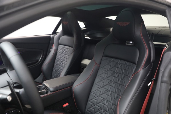 Used 2026 Aston Martin Vanquish for sale $455,900 at Alfa Romeo of Westport in Westport CT 06880 14