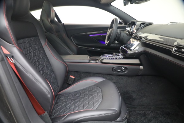 Used 2026 Aston Martin Vanquish for sale $455,900 at Alfa Romeo of Westport in Westport CT 06880 18