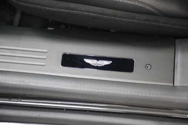Used 2026 Aston Martin Vanquish for sale $455,900 at Alfa Romeo of Westport in Westport CT 06880 25