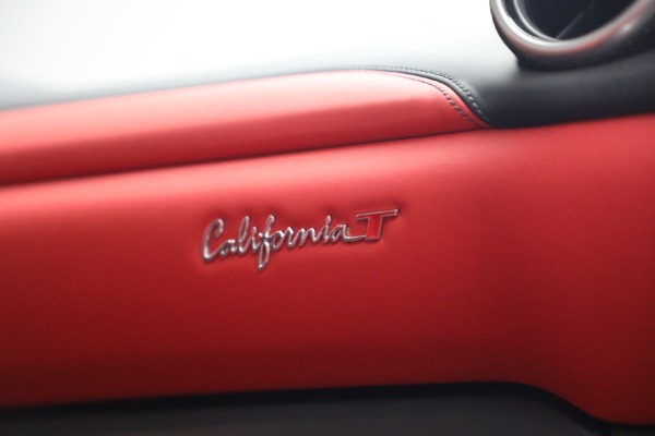 Used 2017 Ferrari California T for sale $163,900 at Alfa Romeo of Westport in Westport CT 06880 22