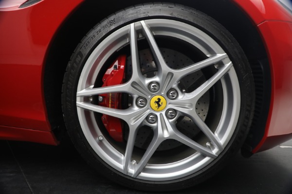 Used 2017 Ferrari California T for sale $163,900 at Alfa Romeo of Westport in Westport CT 06880 26