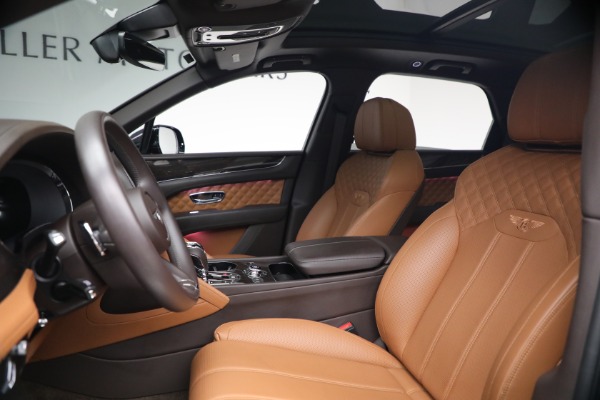Used 2021 Bentley Bentayga Speed for sale $139,900 at Alfa Romeo of Westport in Westport CT 06880 21