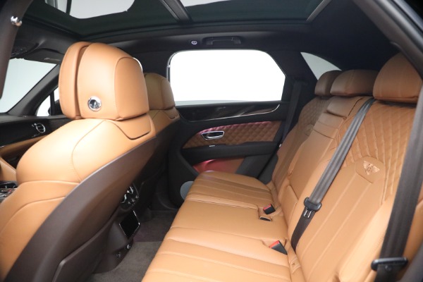 Used 2021 Bentley Bentayga Speed for sale $139,900 at Alfa Romeo of Westport in Westport CT 06880 23