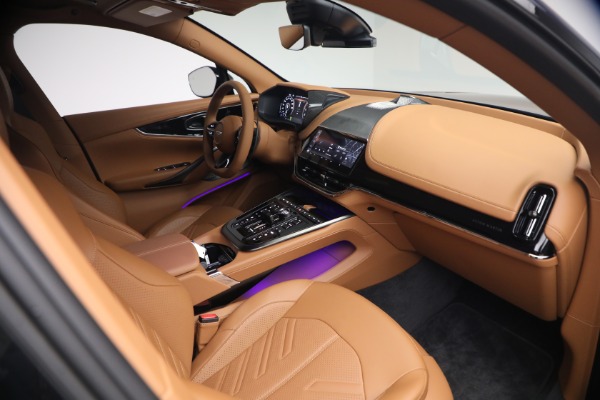 New 2026 Aston Martin DBX S for sale $289,900 at Alfa Romeo of Westport in Westport CT 06880 21