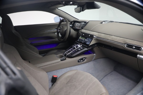 New 2026 Aston Martin Vantage S for sale $257,880 at Alfa Romeo of Westport in Westport CT 06880 20
