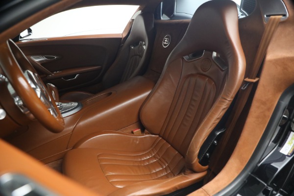 Used 2006 Bugatti Veyron 16.4 for sale Call for price at Alfa Romeo of Westport in Westport CT 06880 14