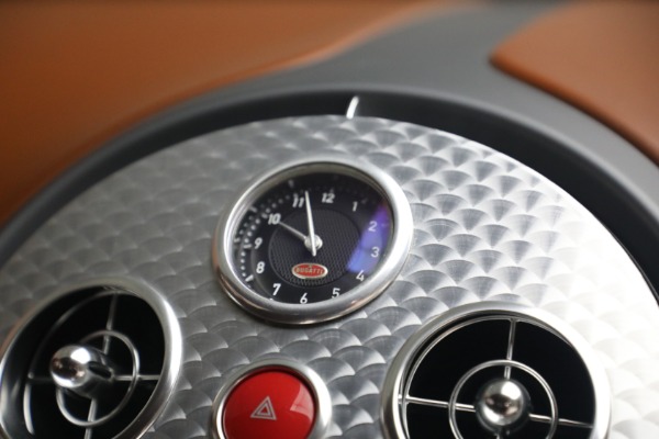 Used 2006 Bugatti Veyron 16.4 for sale Call for price at Alfa Romeo of Westport in Westport CT 06880 20