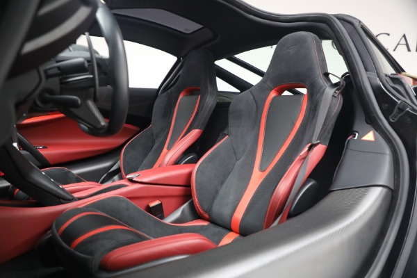 Used 2019 McLaren 720S Performance for sale Call for price at Alfa Romeo of Westport in Westport CT 06880 20