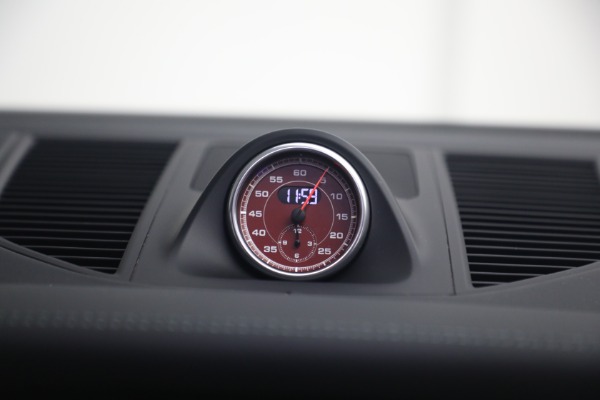 Used 2021 Porsche Macan GTS for sale $69,900 at Alfa Romeo of Westport in Westport CT 06880 24