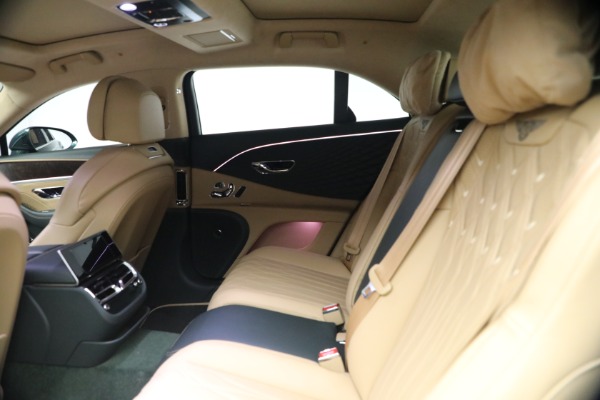 New 2027 Bentley Flying Spur Azure for sale $363,300 at Alfa Romeo of Westport in Westport CT 06880 23