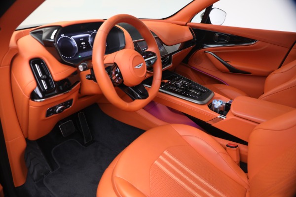 Used 2025 Aston Martin DBX 707 for sale $209,900 at Alfa Romeo of Westport in Westport CT 06880 16