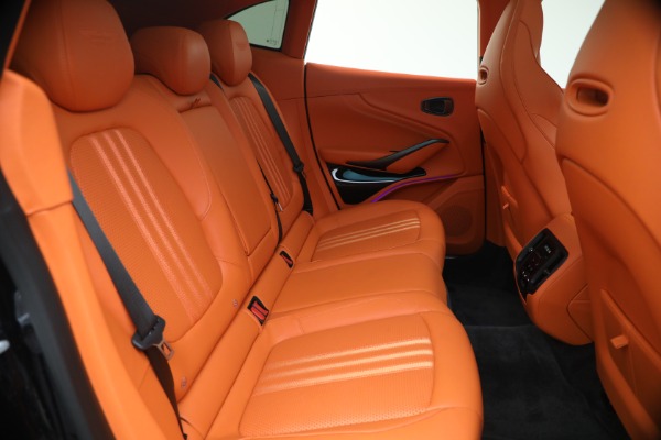 Used 2025 Aston Martin DBX 707 for sale $209,900 at Alfa Romeo of Westport in Westport CT 06880 25