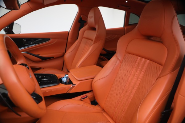 Used 2025 Aston Martin DBX 707 for sale $209,900 at Alfa Romeo of Westport in Westport CT 06880 27