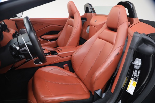 Used 2021 Aston Martin Vantage for sale $119,900 at Alfa Romeo of Westport in Westport CT 06880 25