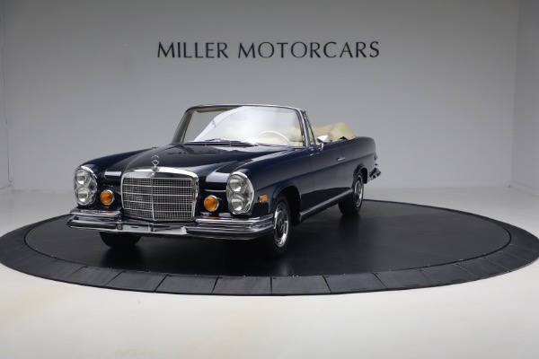 Used 1971 Mercedes-Benz 280SE 3.5 Cabriolet for sale $475,000 at Alfa Romeo of Westport in Westport CT 06880 10