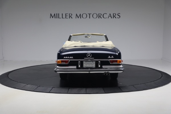 Used 1971 Mercedes-Benz 280SE 3.5 Cabriolet for sale $475,000 at Alfa Romeo of Westport in Westport CT 06880 5