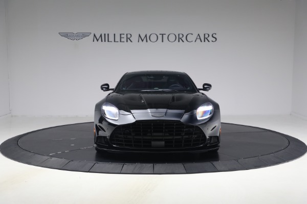 Used 2025 Aston Martin Vanquish for sale $415,900 at Alfa Romeo of Westport in Westport CT 06880 12