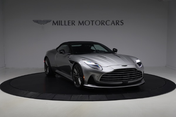 Used 2024 Aston Martin DB12 Volante for sale $265,900 at Alfa Romeo of Westport in Westport CT 06880 24