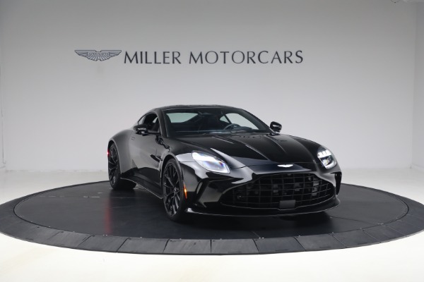 Used 2025 Aston Martin Vantage for sale $187,900 at Alfa Romeo of Westport in Westport CT 06880 11