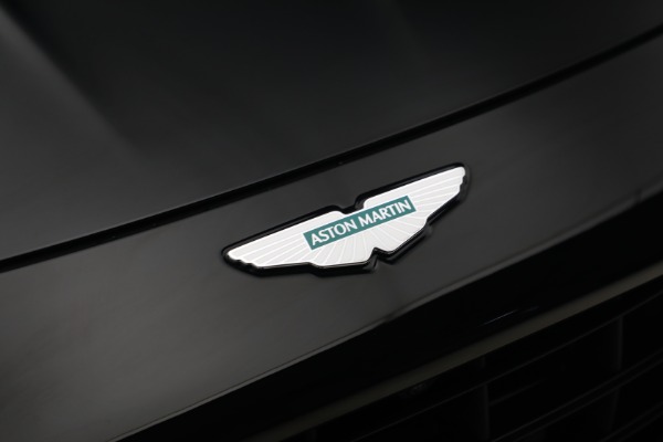 Used 2025 Aston Martin Vantage for sale $187,900 at Alfa Romeo of Westport in Westport CT 06880 25