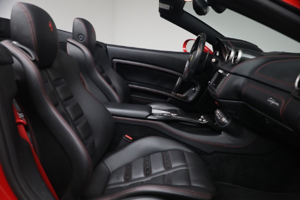 Used 2014 Ferrari California 30 for sale $115,900 at Alfa Romeo of Westport in Westport CT 06880 18