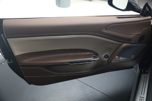 Used 2019 Ferrari GTC4Lusso for sale $259,900 at Alfa Romeo of Westport in Westport CT 06880 26
