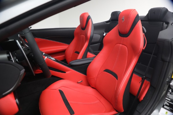 Used 2026 Ferrari Roma Spider for sale $309,900 at Alfa Romeo of Westport in Westport CT 06880 15