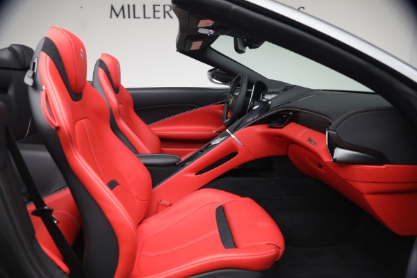Used 2026 Ferrari Roma Spider for sale $309,900 at Alfa Romeo of Westport in Westport CT 06880 17