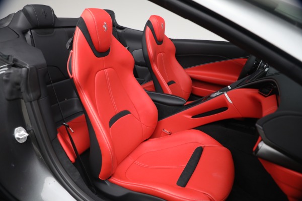 Used 2026 Ferrari Roma Spider for sale $309,900 at Alfa Romeo of Westport in Westport CT 06880 18