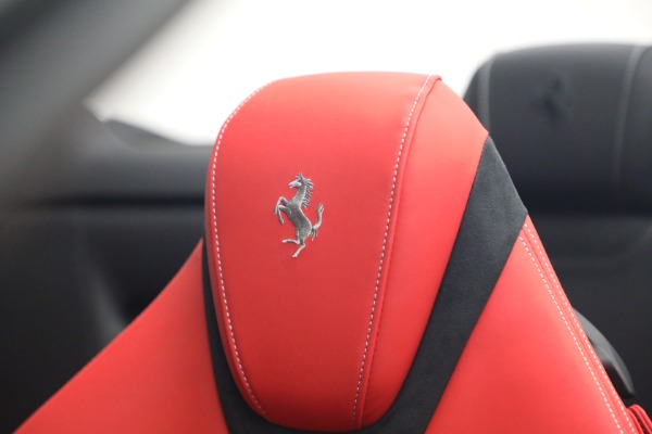 Used 2026 Ferrari Roma Spider for sale $309,900 at Alfa Romeo of Westport in Westport CT 06880 20